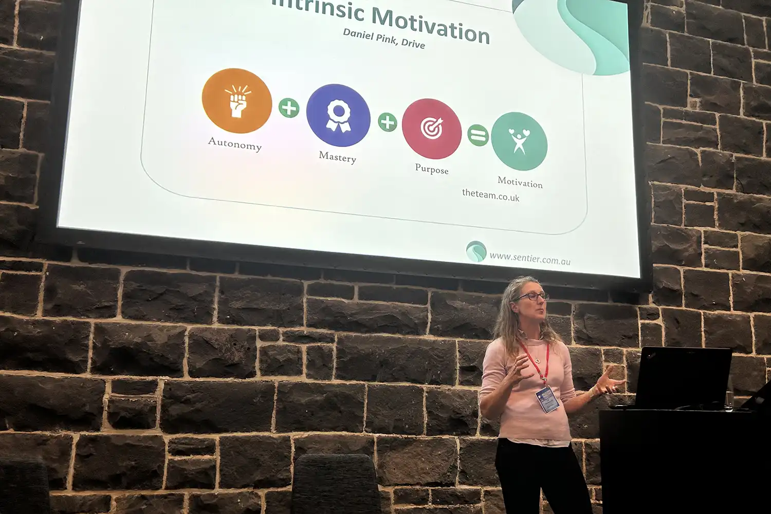 Liz Mackevicius - Speaking and facilitating